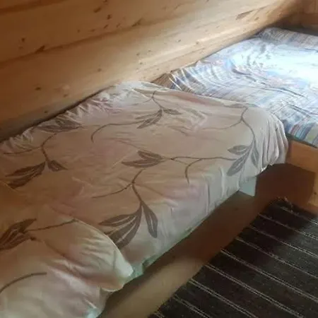 Oksa Puhkemaja Maamaja *