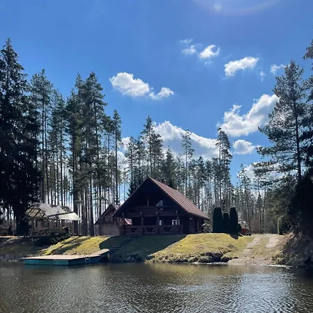 Seoska kuća Oksa Puhkemaja Voru