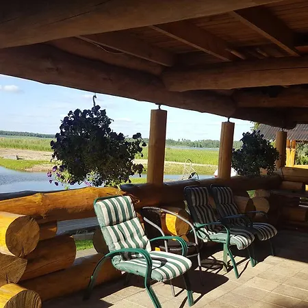 컨트리하우스 Oksa Puhkemaja 브루