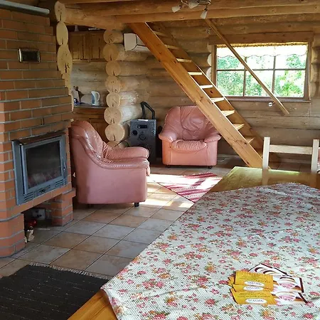 컨트리하우스 Oksa Puhkemaja